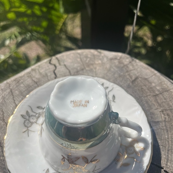 Sterling China Japan -vintage Iridescent Footed Teacup & Saucer - Picture 7 of 12